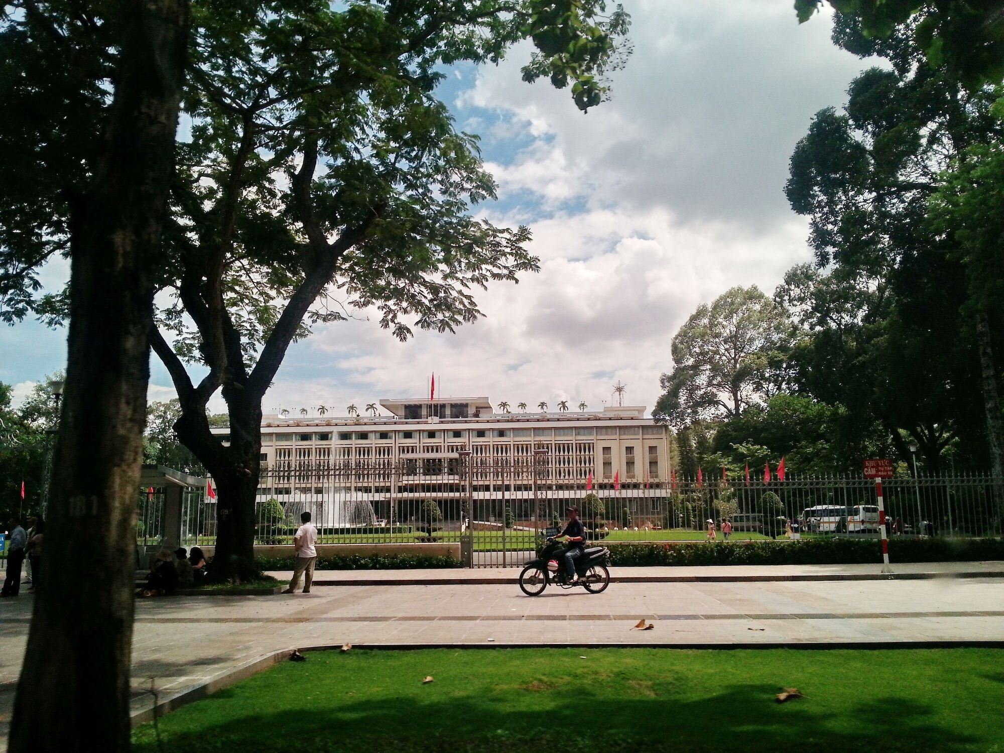 Happy Homes 81 Ho Hao Hon Ho Chi Minh City Bagian luar foto